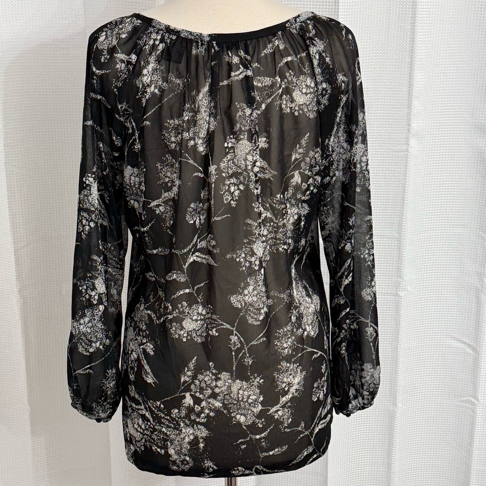 New York‎ & Company Women's Long Sleeve Pull-Over Top Black & White Size XS - Picture 6 of 6
